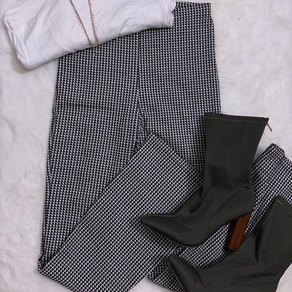 Plaid High-Waisted Pants